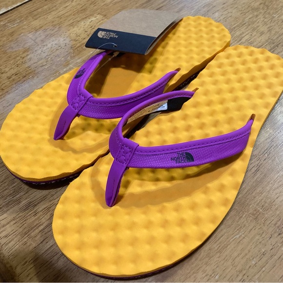 Beautiful the north Face sandals size 9 - Picture 7 of 7